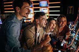 Live Roulette wheel and betting board on c8vip h5 platform